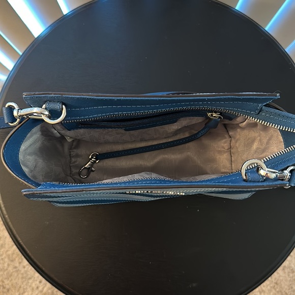 Michael Kors Blue Chevron Selma Small Satchel - Picture 3 of 3